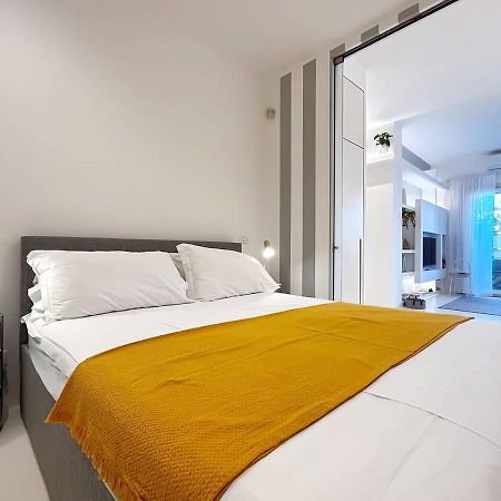 Solemar Sicilia - White Loft Apartment Palermo Exterior photo